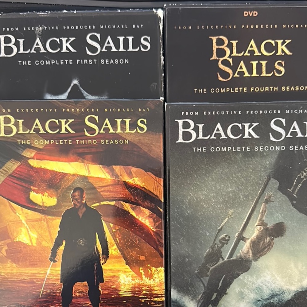 Black Sails Complete Seasons 1-4 DVD Set